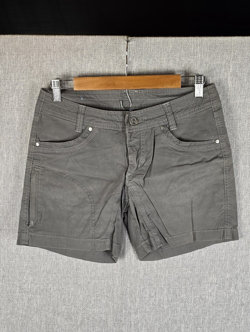 Kuhl Womens Hiking Outdoor Shorts, Grau Sz 4